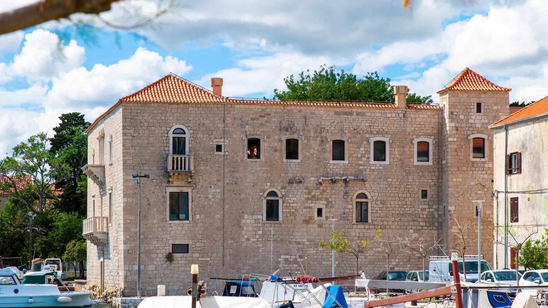 Apartment Goreta Kastela