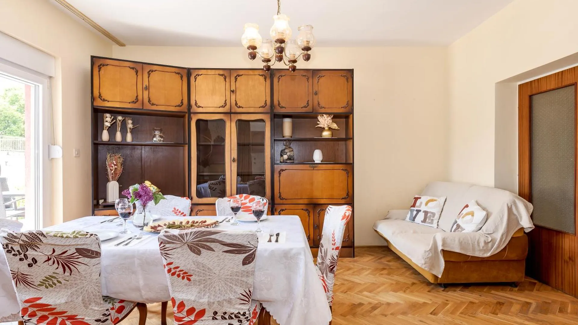 Apartment Goreta Kastela Croatia