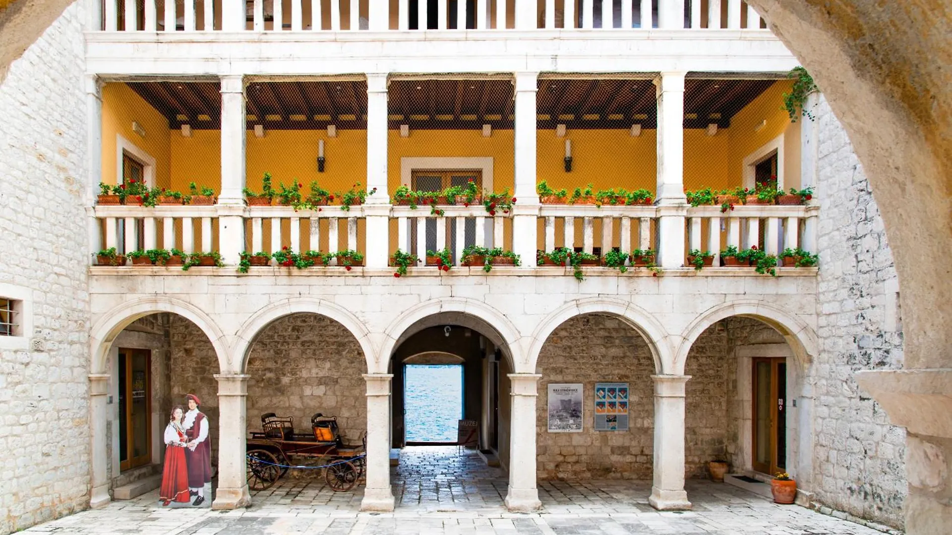 Apartment Goreta Kastela