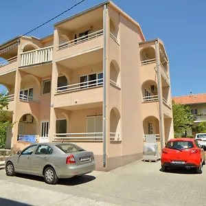 Apartament Barać, Kaštela